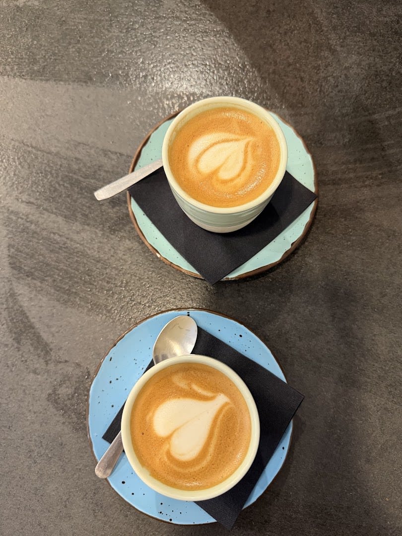 Tinel Specialty Coffee Shop photo 2