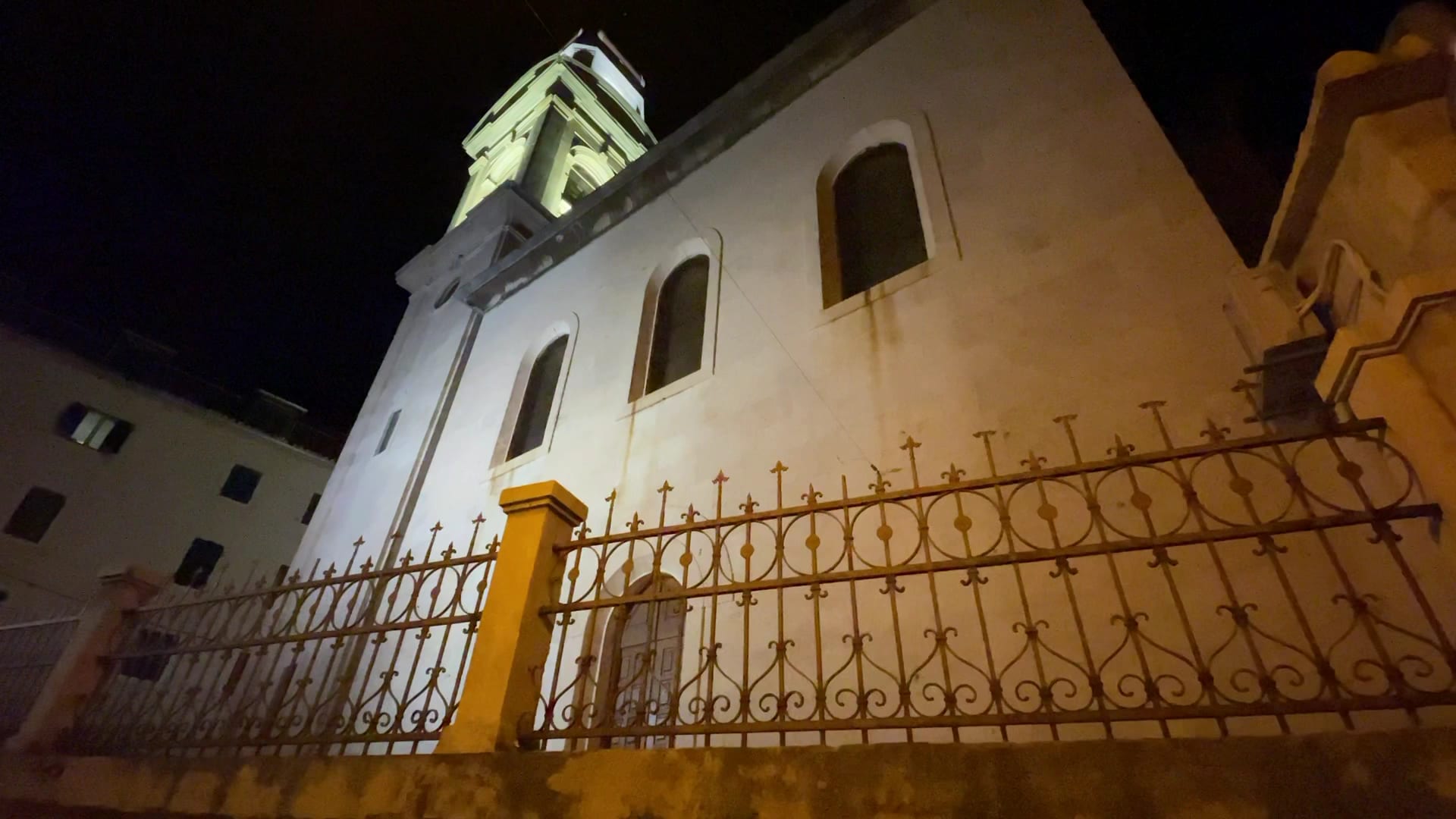 Church of the Holy Cross photo 4