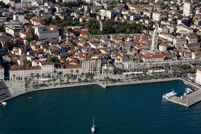 Apartment 4 You in Split photo 2