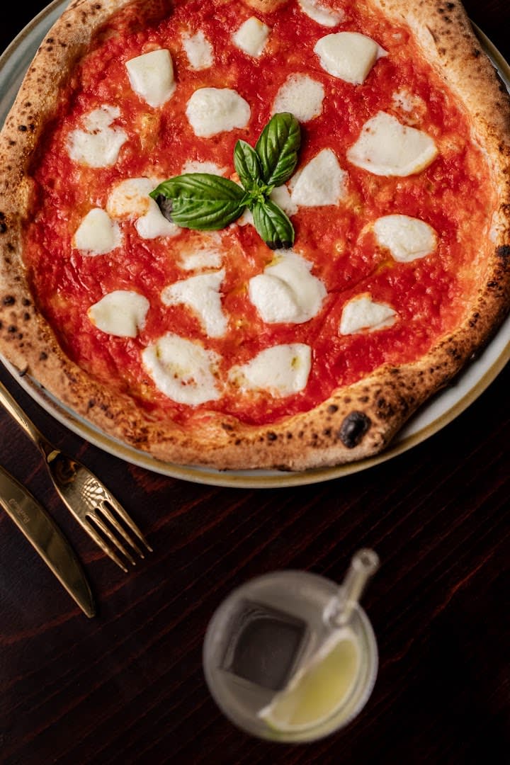 Picasso Pizza and Bar photo 3