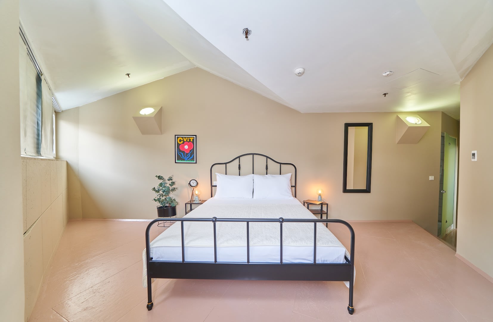 Design Hostel ONE photo 2
