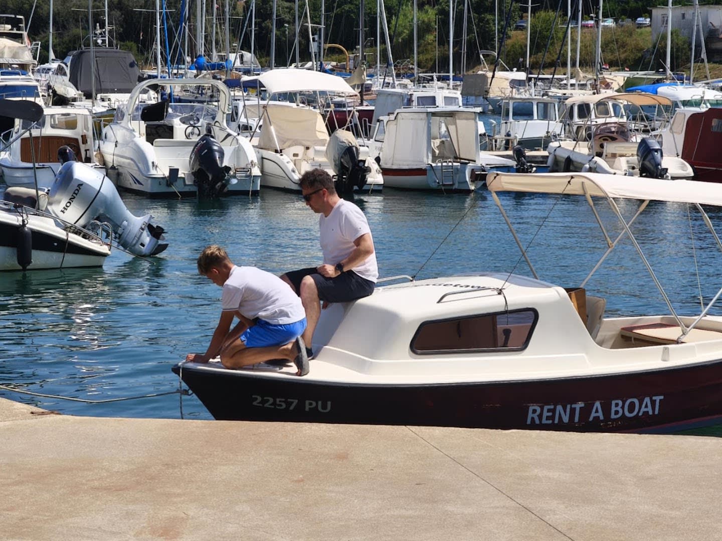 Gurges Rent a Boat photo 2