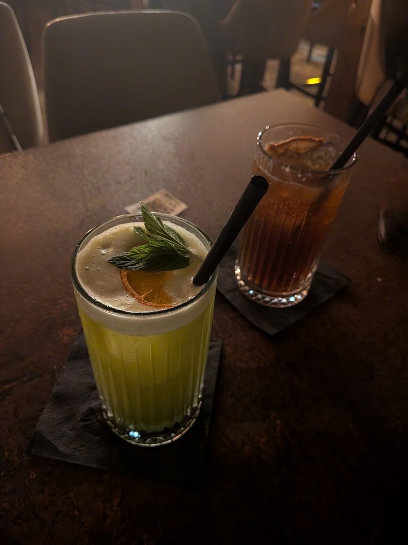 Bass Bar photo 3