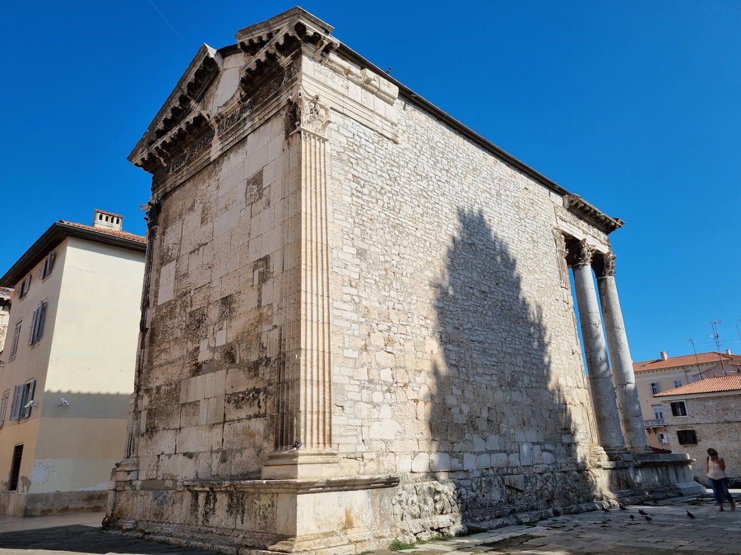 Temple of Augustus photo 4