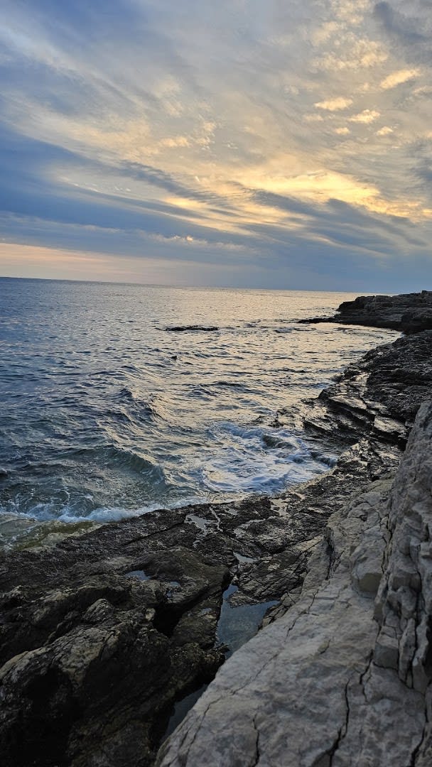 Gortan Cove photo 3