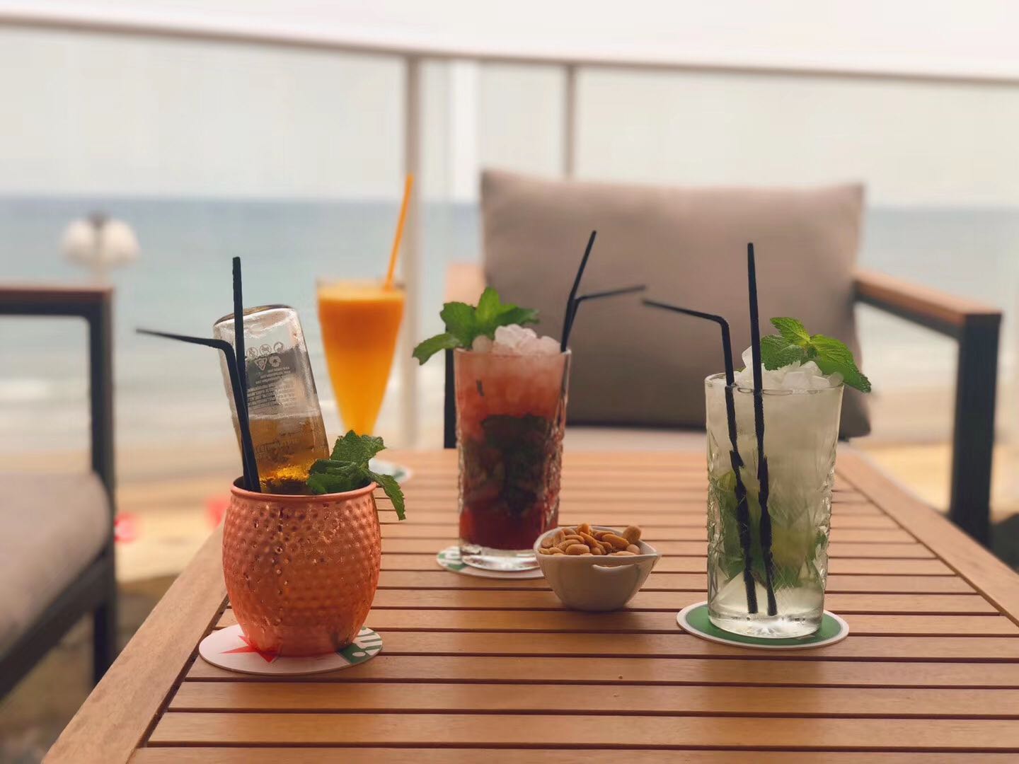 La Costa Cocktail & Bar photo 2