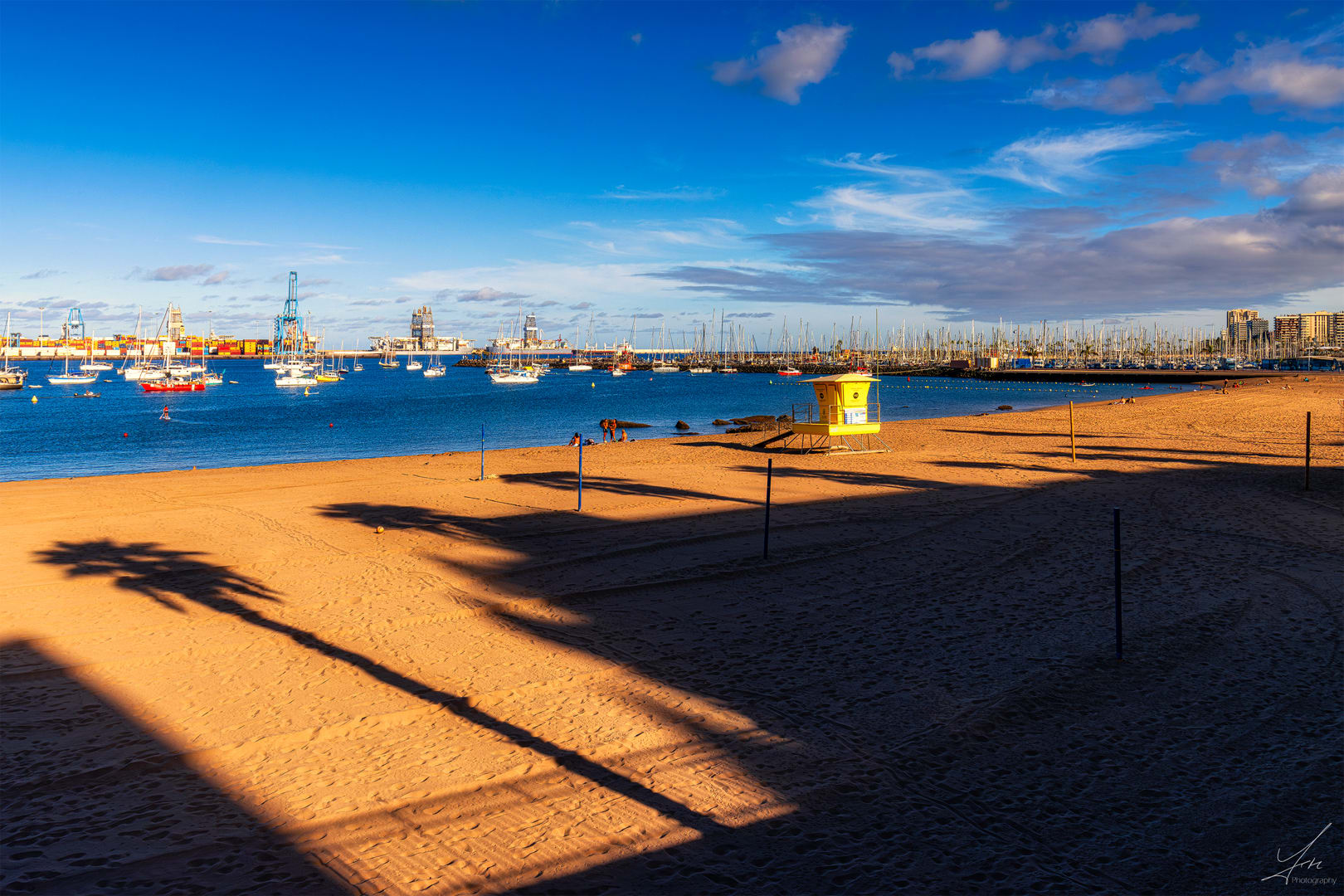 Playa de las Alcaravaneras photo 2
