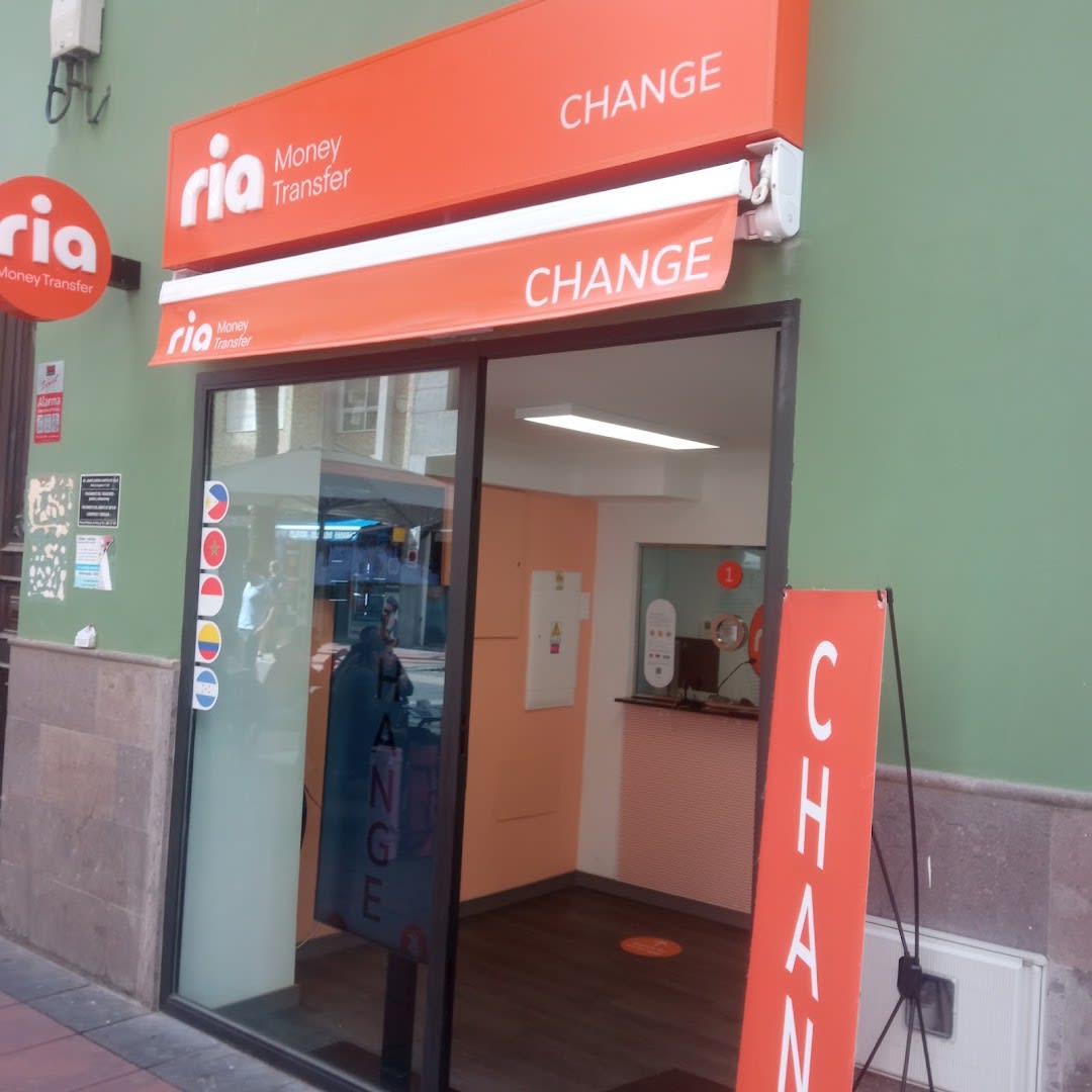 Ria Currency Exchange photo 1