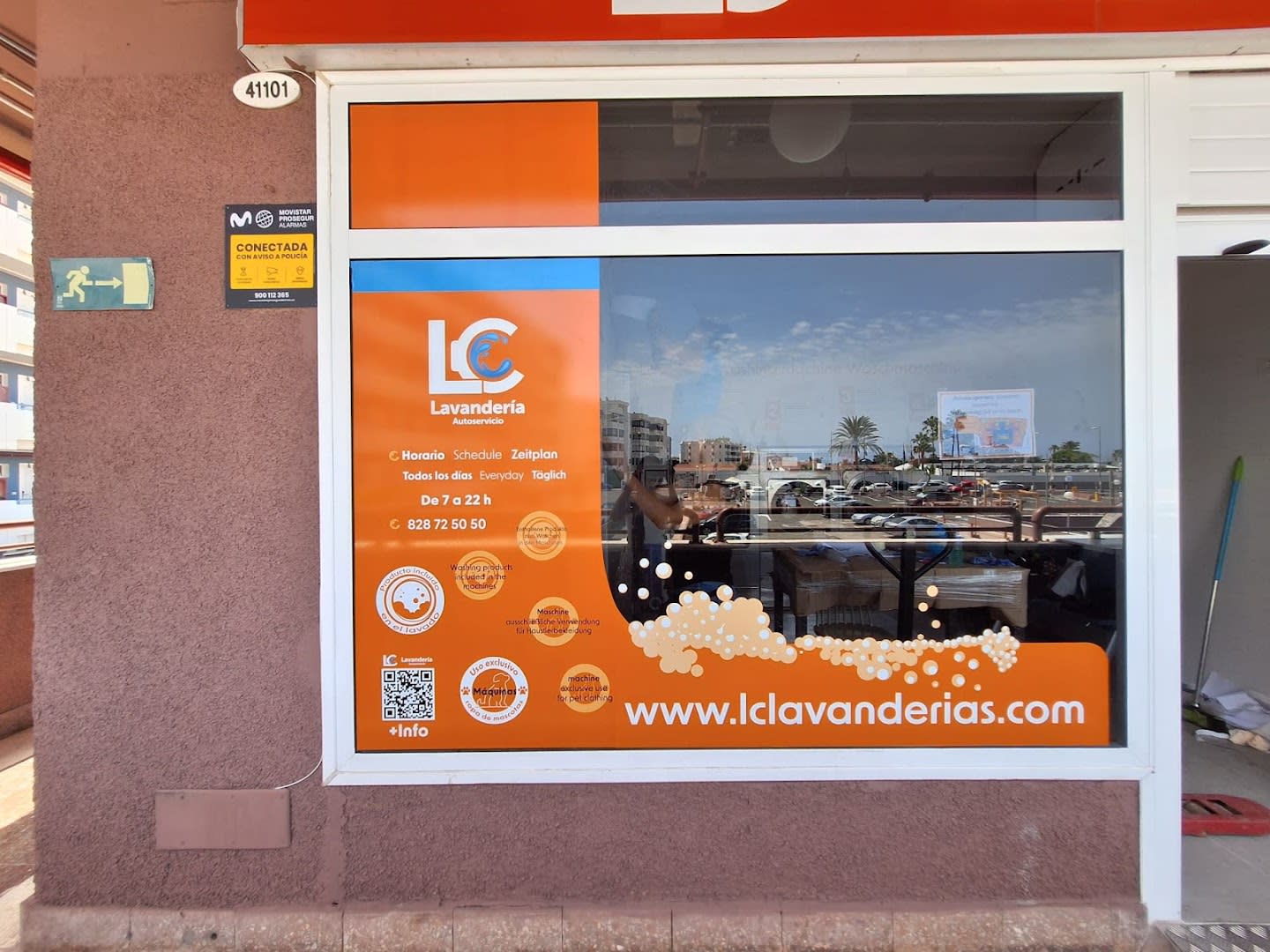 LC Lavanderías photo 3