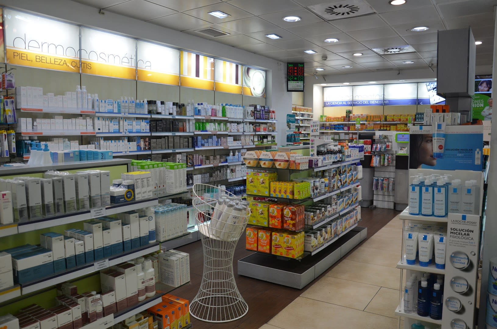 Farmacia Galicia 26 photo 3