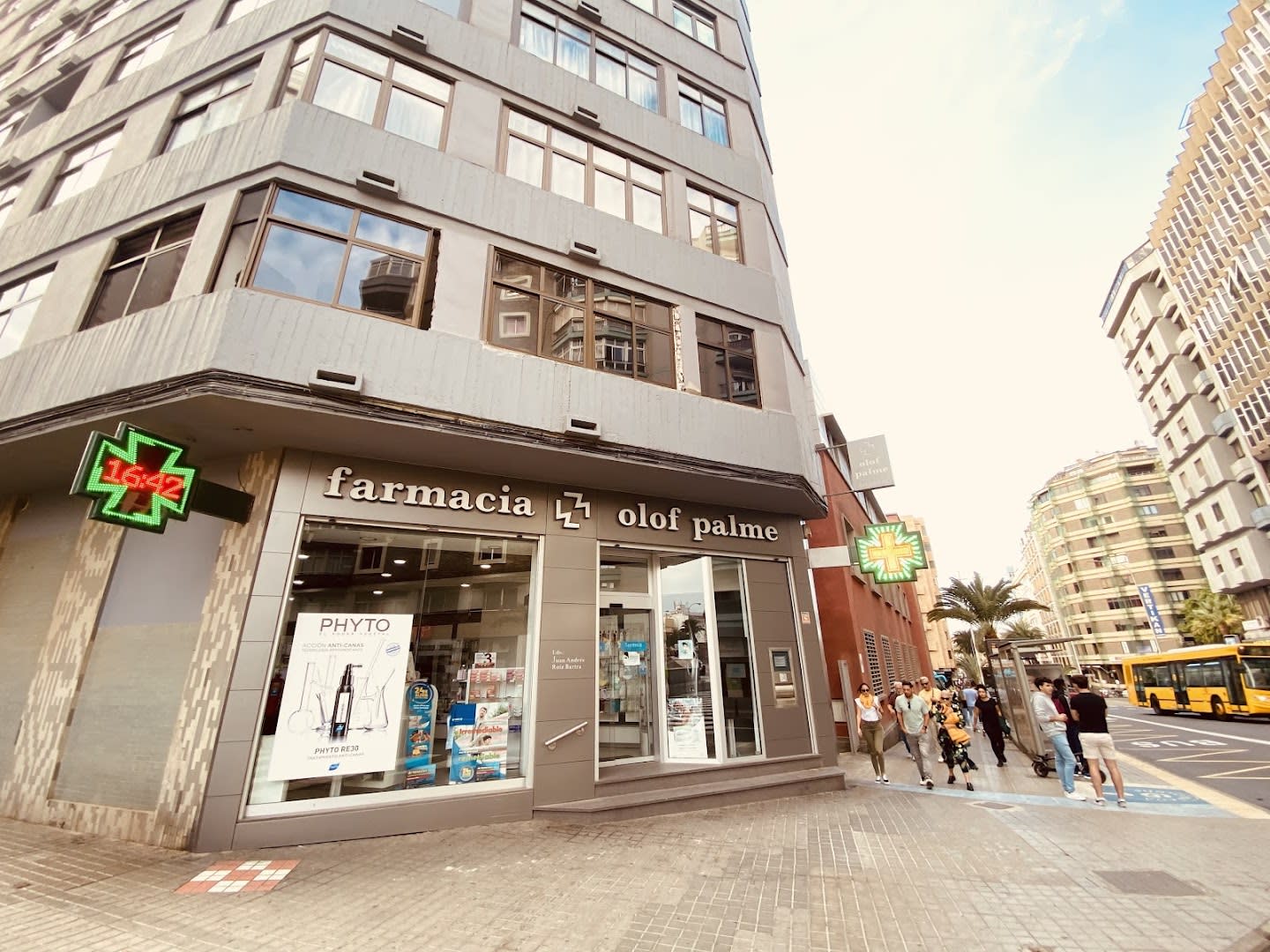 Farmacia Olof Palme photo 2