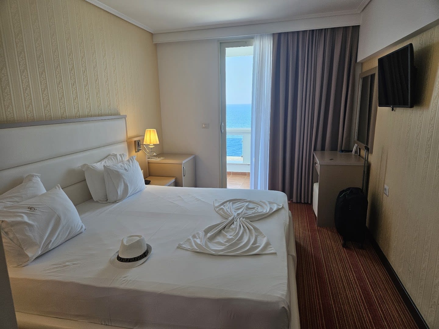 Santa Quaranta Premium Resort photo 2