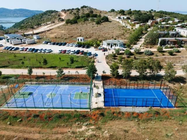 Arameras Resort photo 4