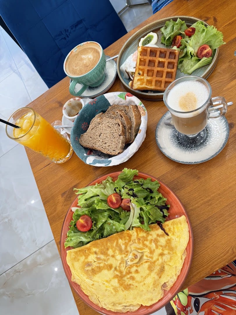 ZUM Cafe photo 3