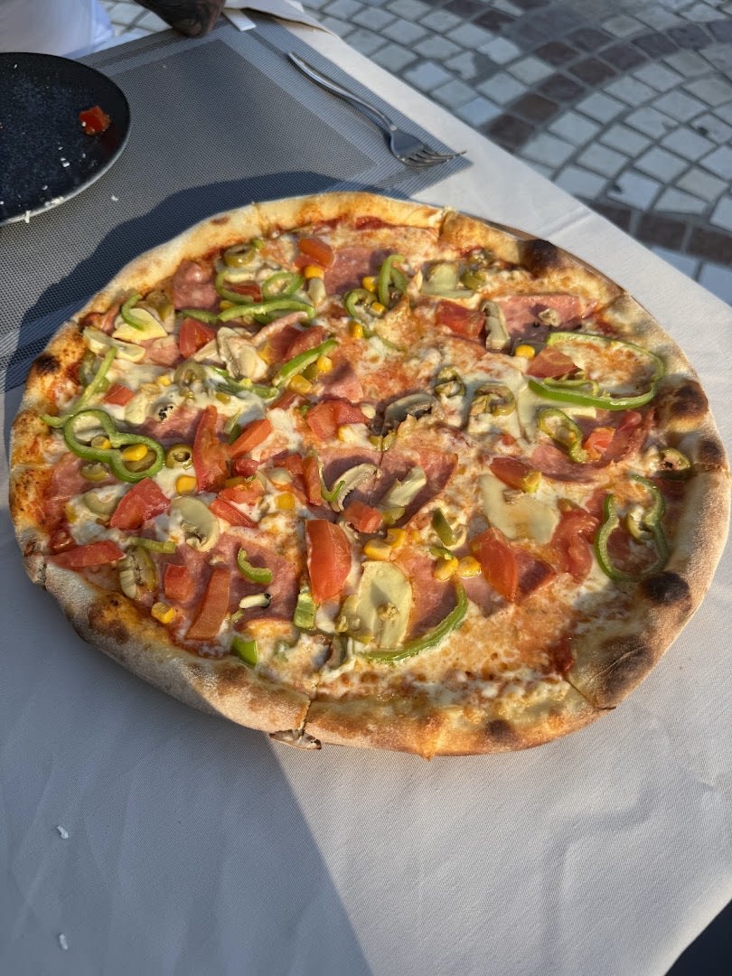 Il Pomodoro Pizza & Pasta photo 3