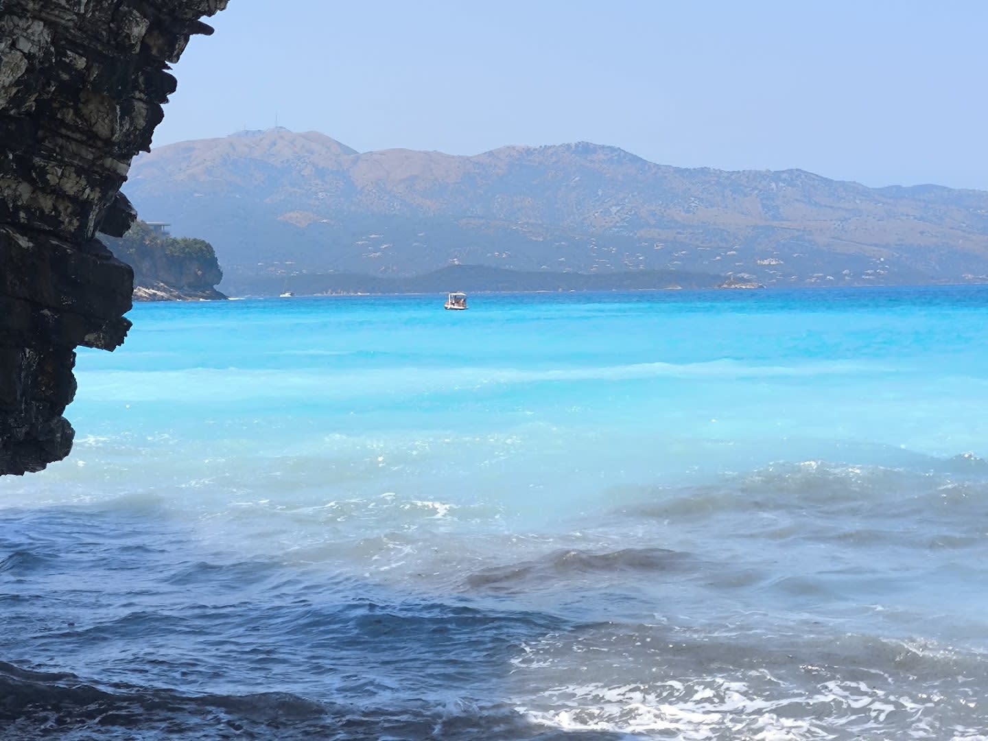 Mirror Beach photo 4