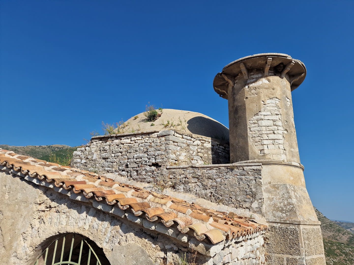 Borsh Castle photo 3