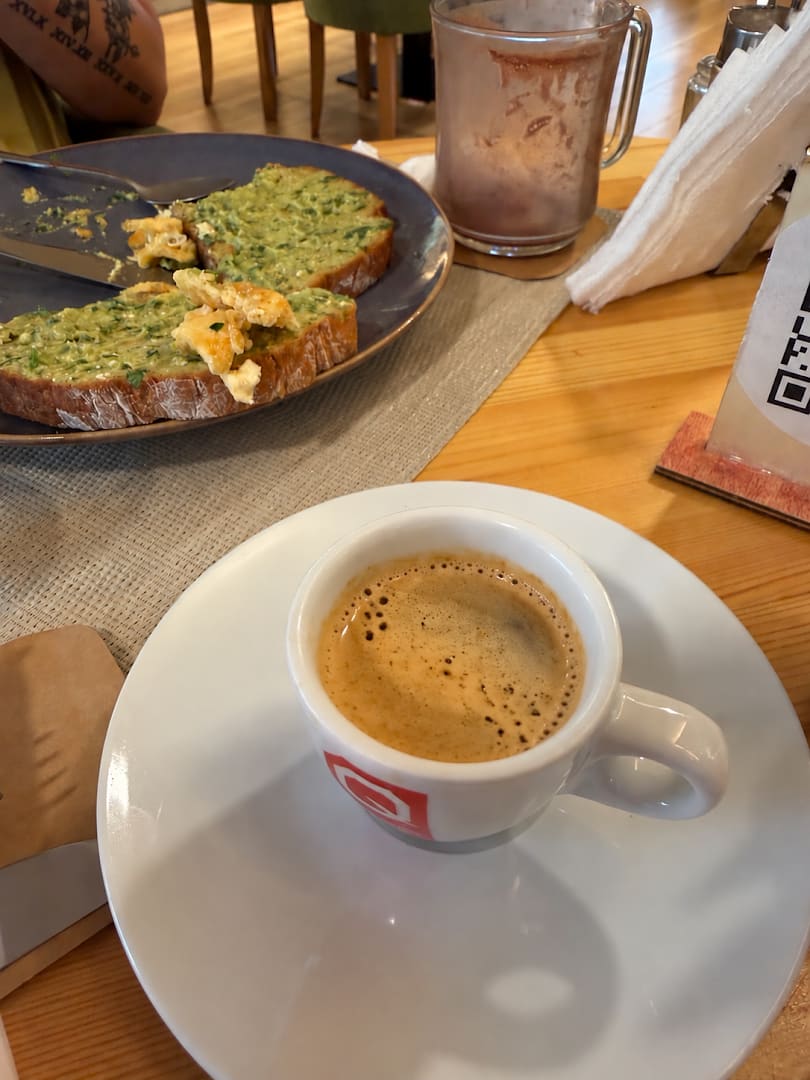 Balux Coffee Bar photo 4