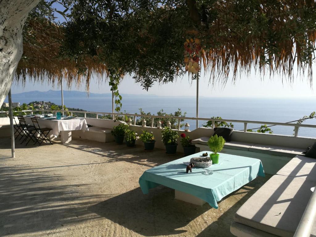 Piqeras Relax Guest House photo 3