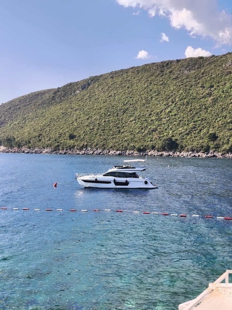 BBC Rent a Boat photo 1
