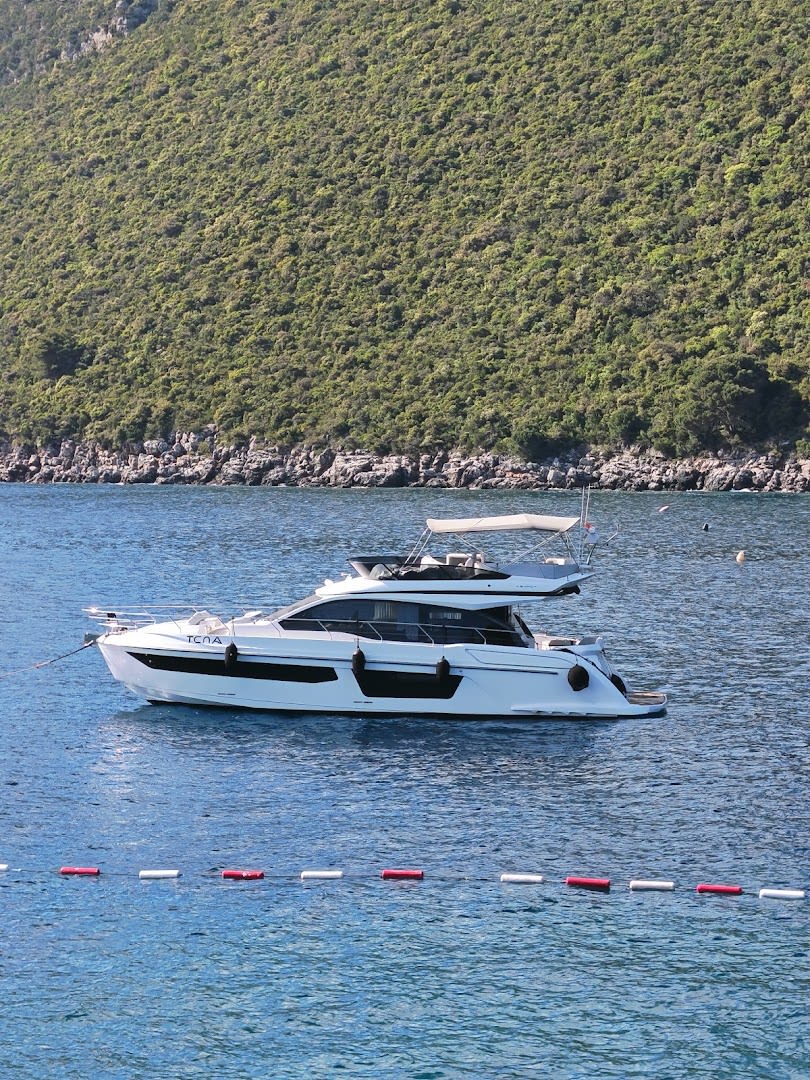 BBC Rent a Boat photo 2