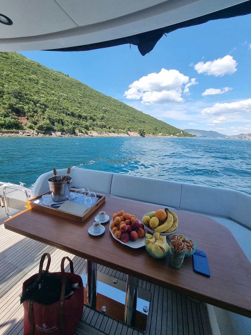 BBC Rent a Boat photo 3