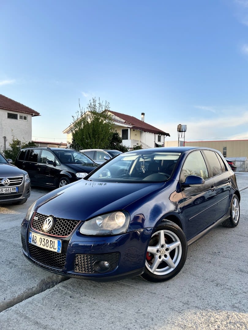 REA Rental photo 4