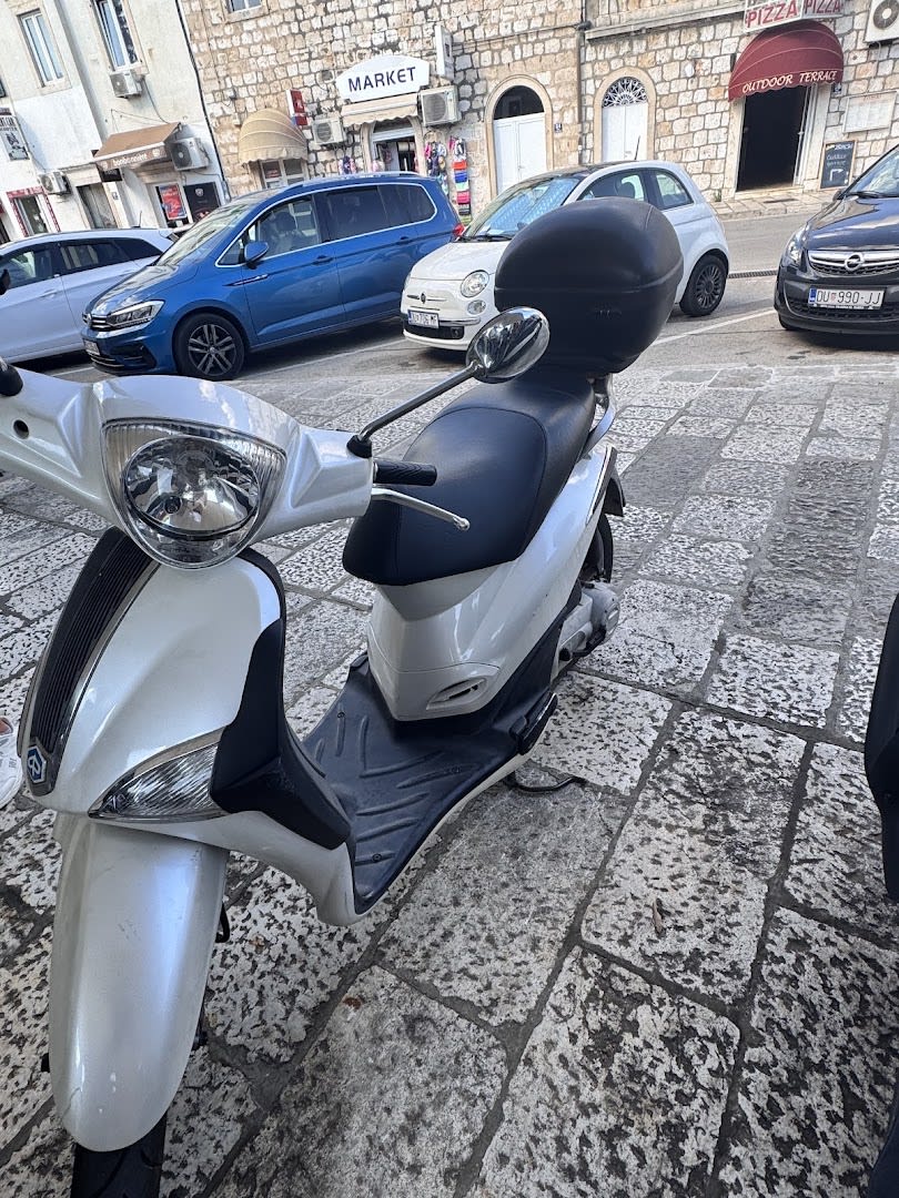 Rent a Car & Scooter OK photo 2