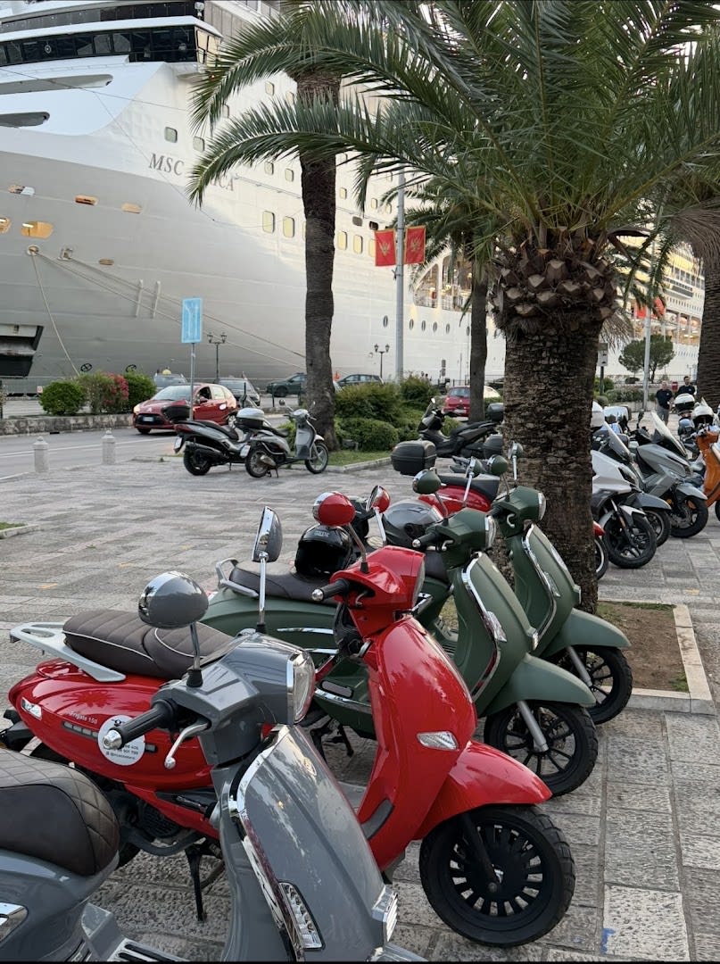 MonteScooters Montenegro photo 1