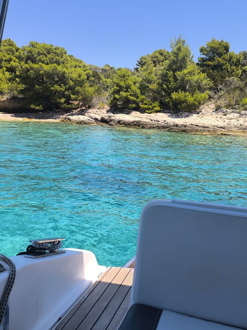 Boating-Split photo 3