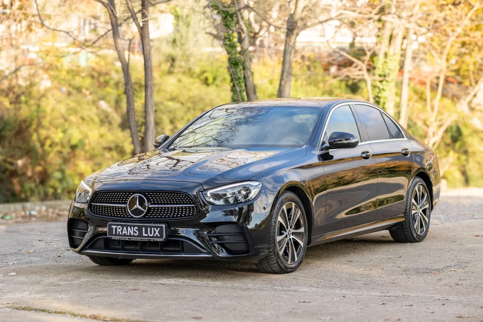Trans Lux Rent a Car photo 4