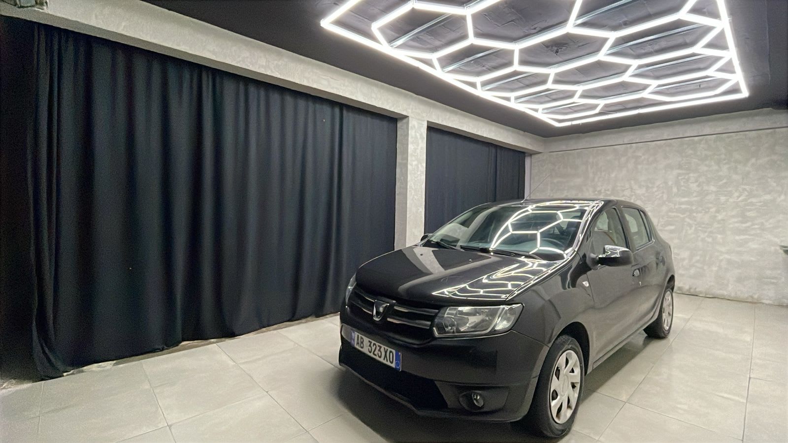 Kroi Rent Car Tirana Airport photo 2