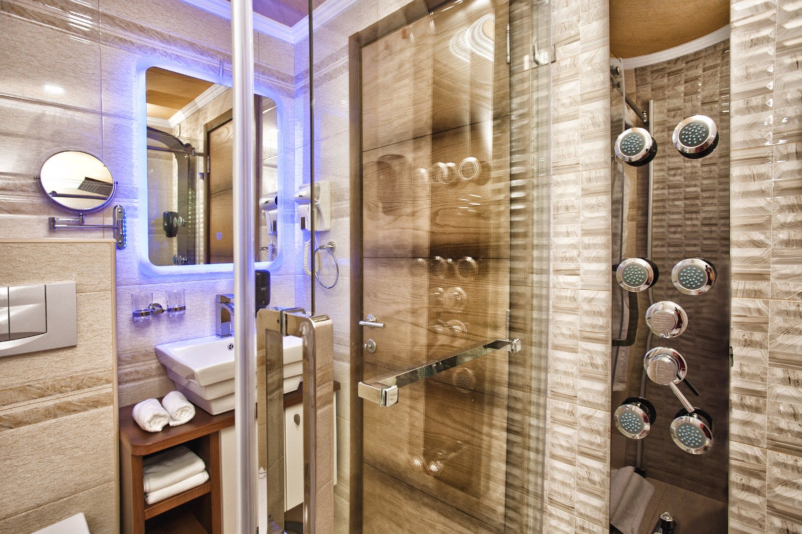 Wellness & Spa Hotel ACD photo 4