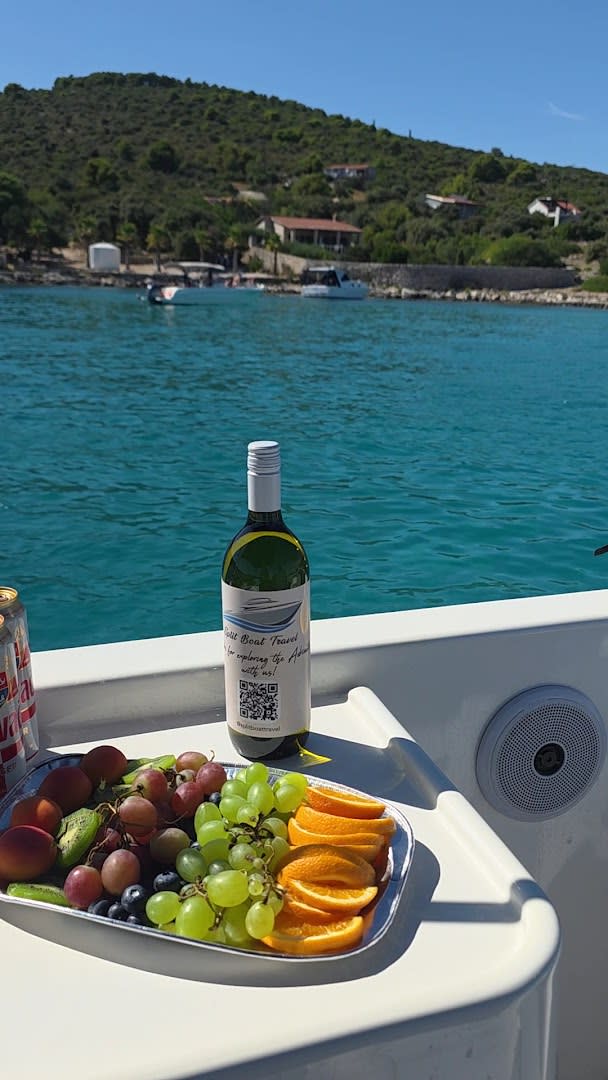 Split Boat Travel photo 1