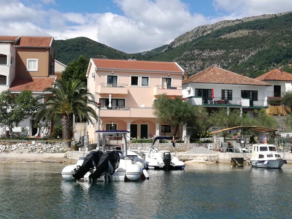 Tivat Beach Apartments photo 4