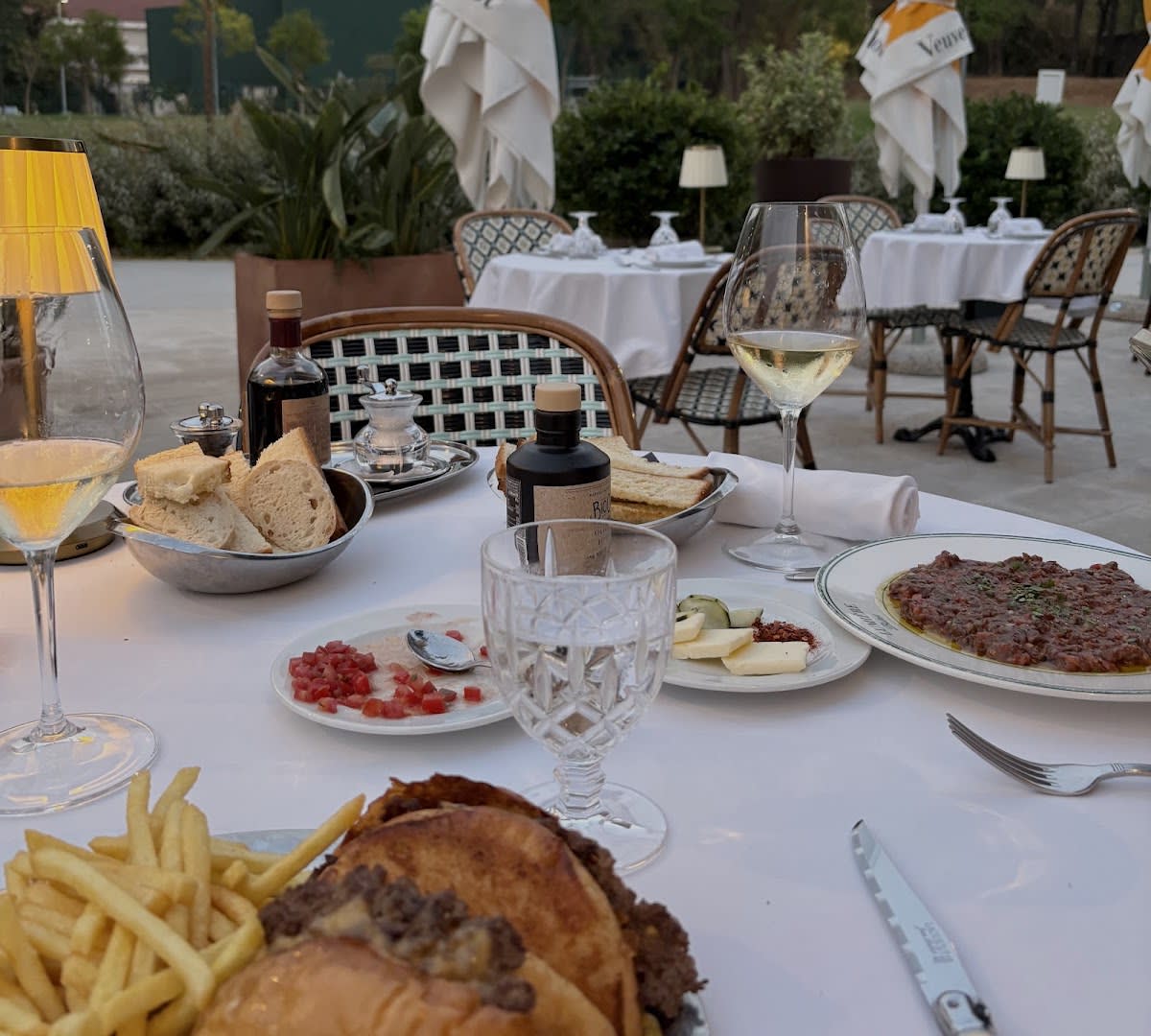 Lumière Bistrot photo 2