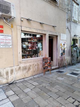 Natur Croatia Souvenir Shop