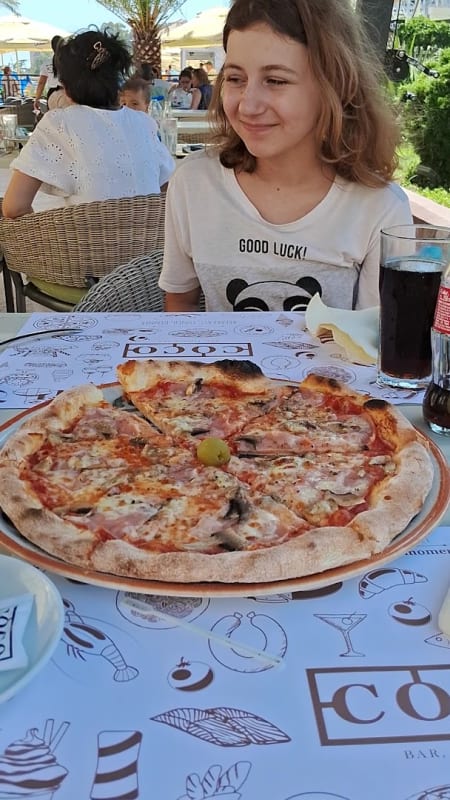 Coco Bar, Food & Sea photo 2