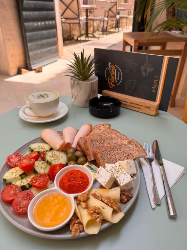 Caffe Fiorino Budva photo 3