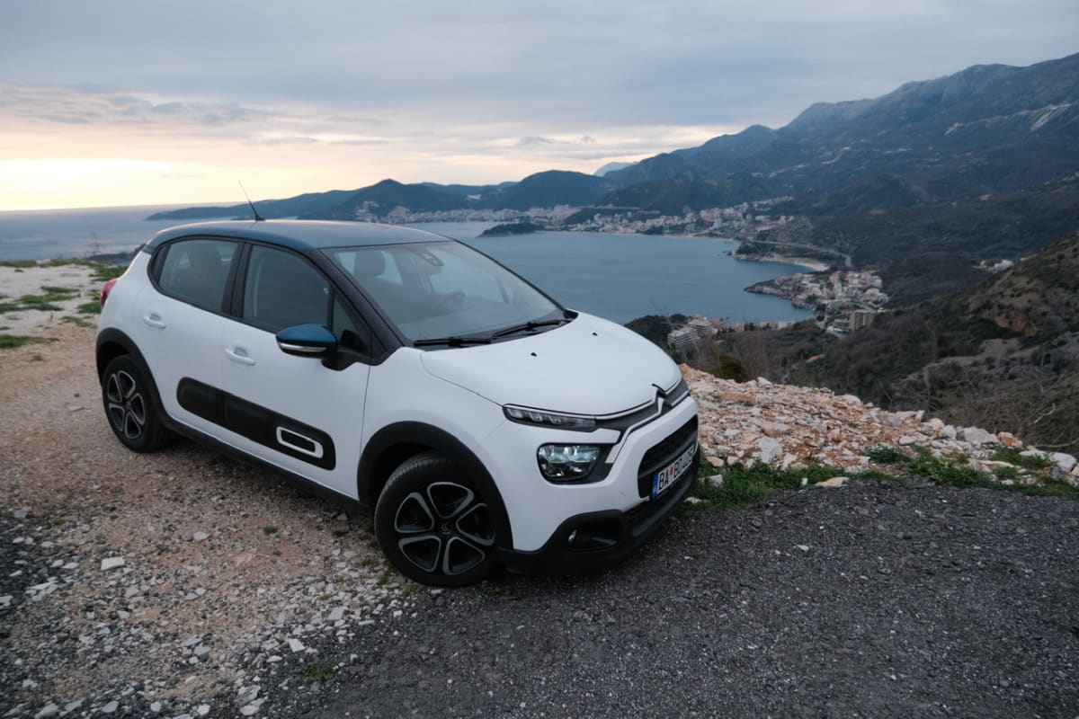 Driver Rent a Car - Budva Downtown photo 2