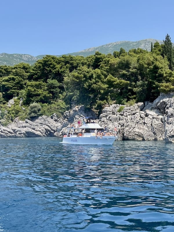 Odyssey Boat Budva photo 5