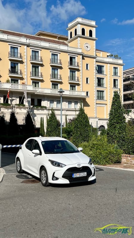 ALONSO 14 Rent A Car photo 3