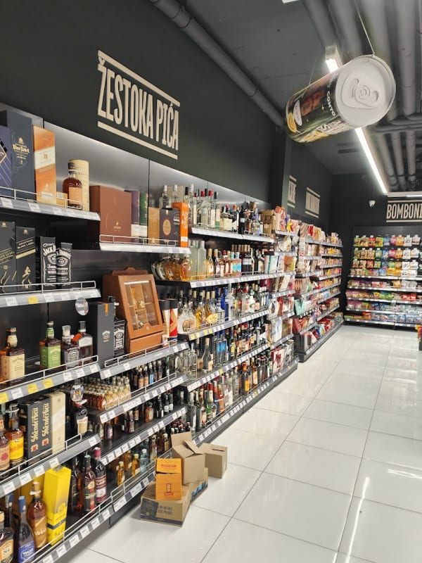 Aroma Market photo 3