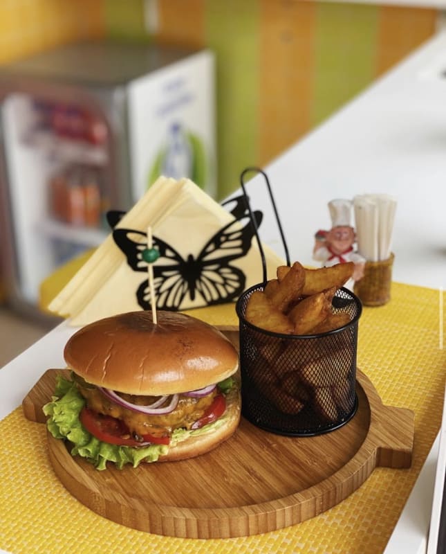 Big Mama Fast Food photo 3