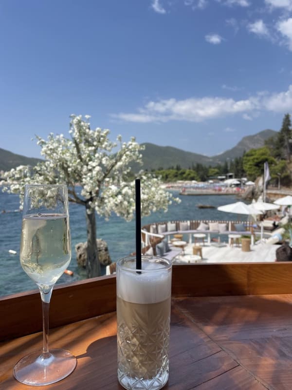 Blank Seaside photo 3