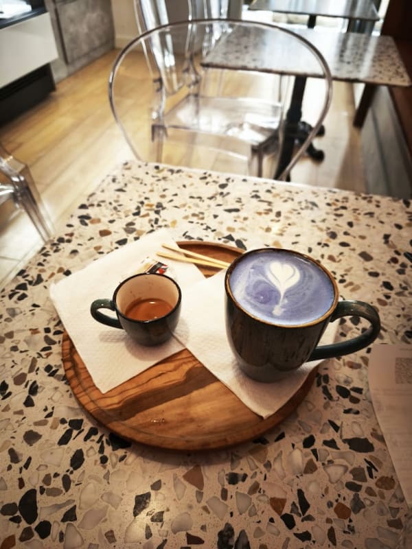 Bon-Bon Cafe & Bakery photo 5