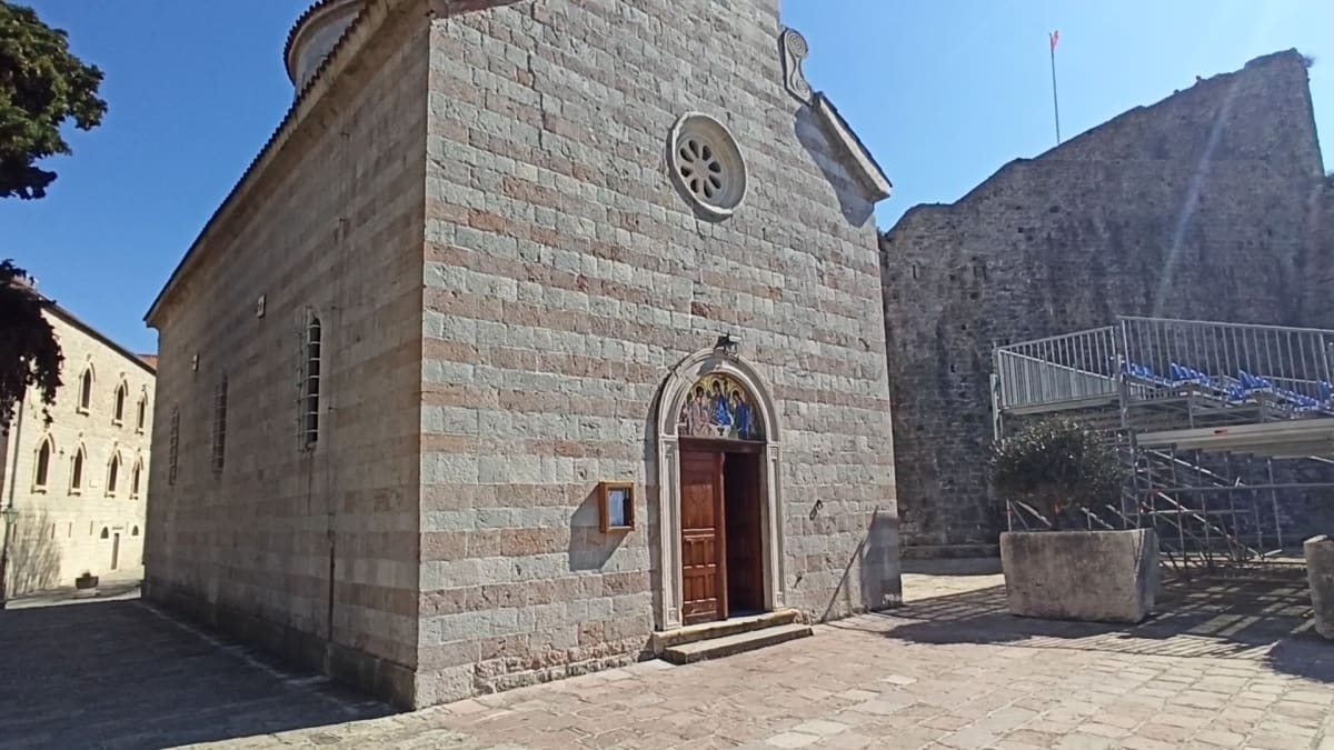 Church of the Holy Trinity photo 2