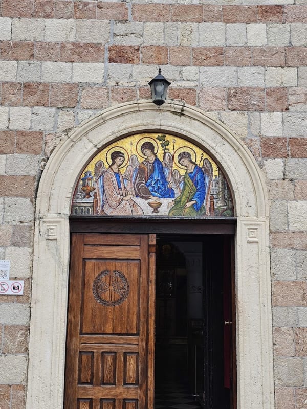 Church of the Holy Trinity photo 5