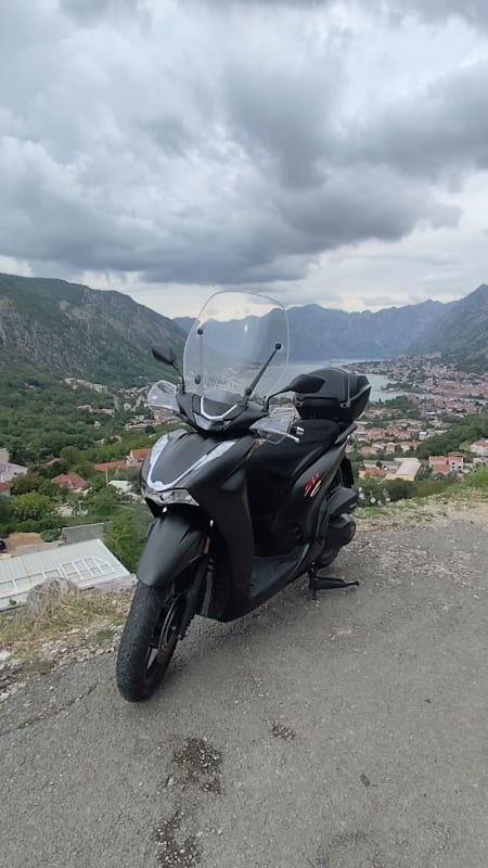 Freedom Rent Scooter Budva photo 2