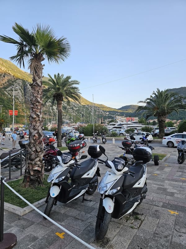 Freedom Rent Scooter Budva photo 5